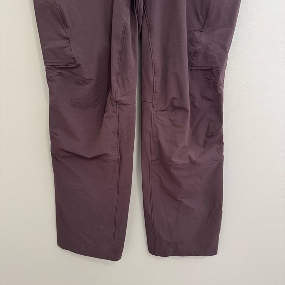 Duluth Trading Co Flexpedition Bootcut Pants - Picture 4 of 9